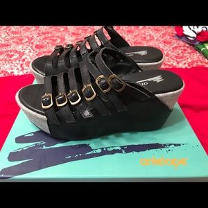 Antelope platform sandals sz 37